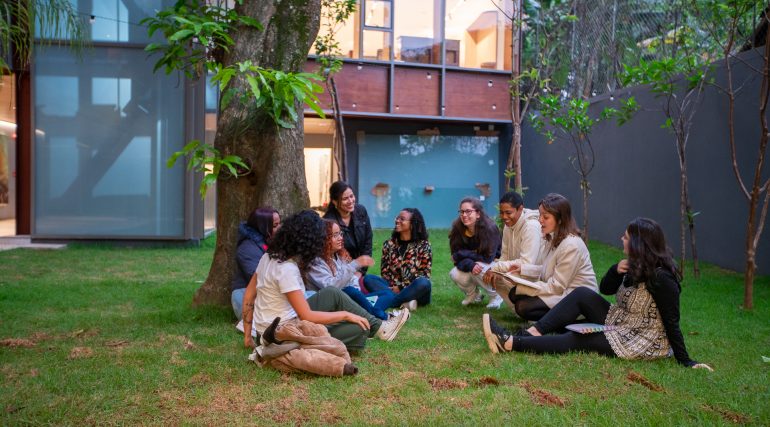 Educação Infantil: Diálogos entre ‘Tradições Waldorf’ e Culturas Tradicionais